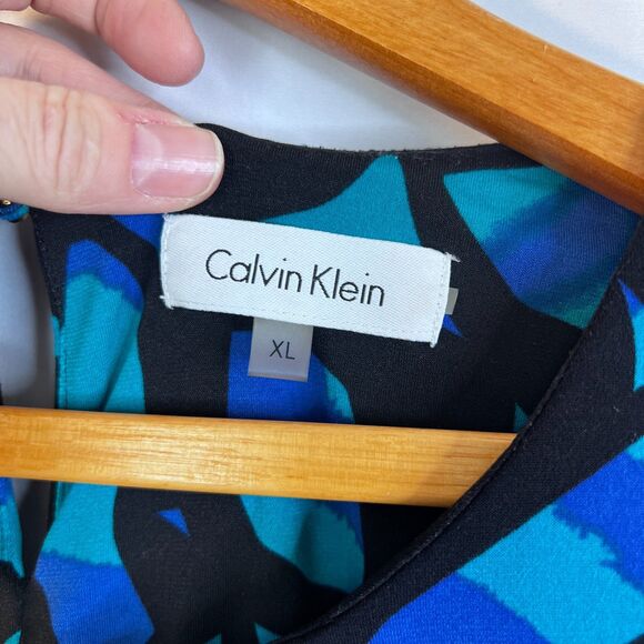 Calvin Klein Bold Abstract Tank Blouse Artsy Pleated Neckline Size XL Office - Picture 6 of 8